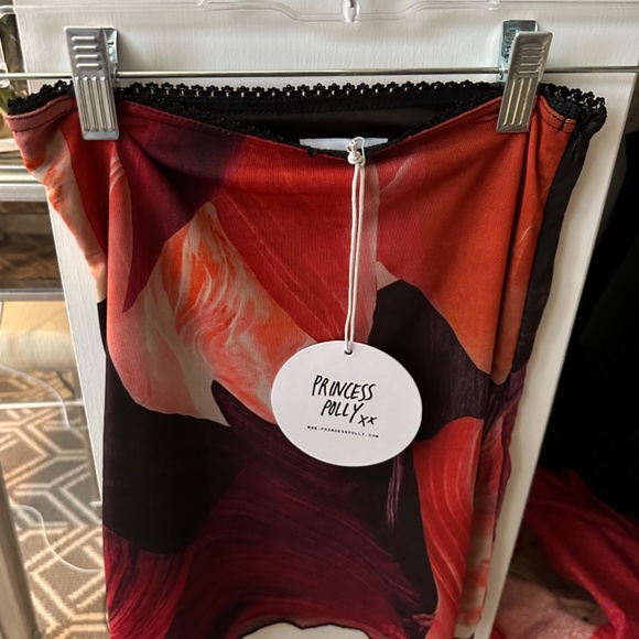 Princess Polly skirt - Picture 2 of 4